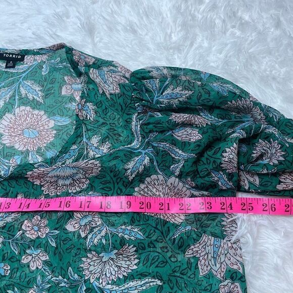 Torrid Blouse Green Floral Sheer Size 0 (Large) Balloon Sleeve Loose Fit - Picture 7 of 11